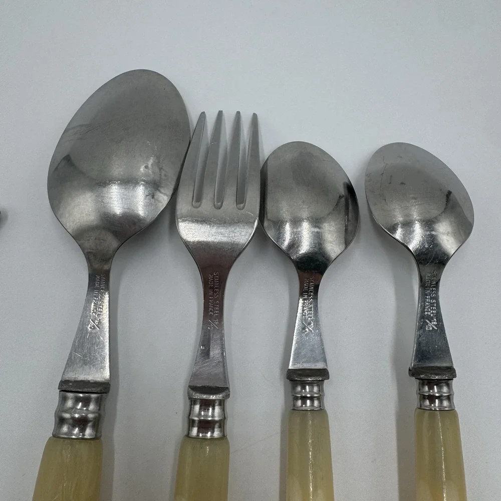Jean Dubost BISTRO Professional Cutlery Ivory FRANCE Flatware 4 Soup  Spoons